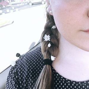 Meet your Posher, Abigail